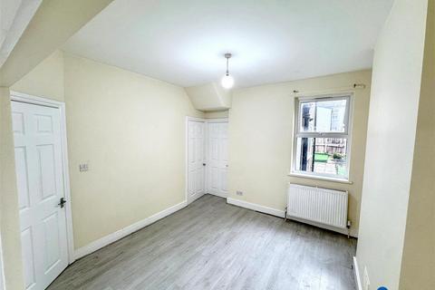 3 bedroom terraced house for sale, St. Martin's Avenue, London
