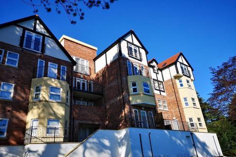 3 bedroom house to rent, Oak Drive, Colwyn Bay