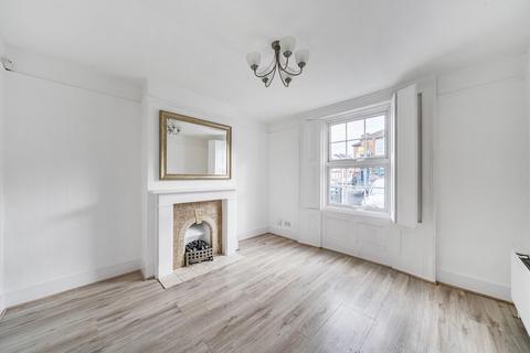 undefined, Hawks Road, Kingston Upon Thames, KT1