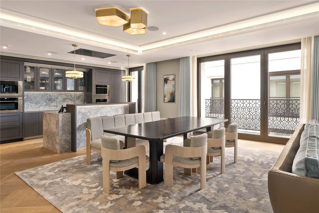 Family Room Kitchen