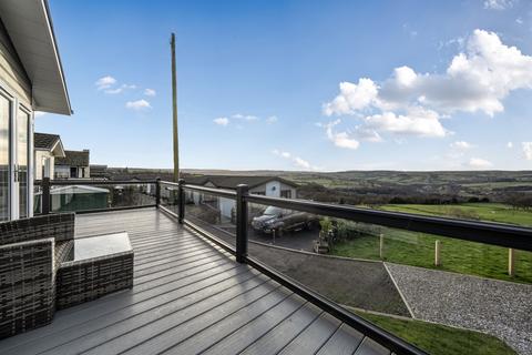 2 bedroom park home for sale, LADSTONE PARK, SOWERBY BRIDGE, WEST YORKSHIRE, HX6