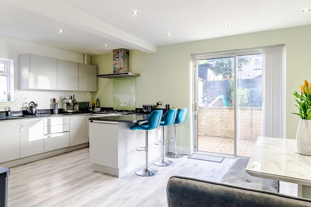 Kitchen1
