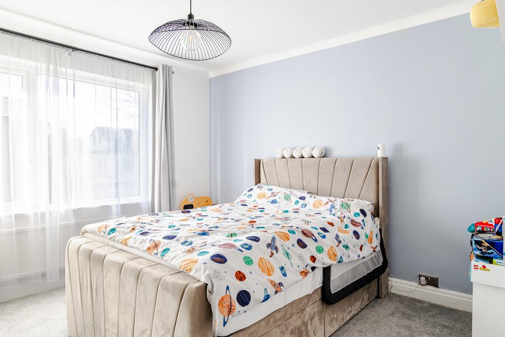 Bedroom2a