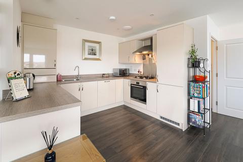 2 bedroom apartment to rent, Kings Way, Ruskin House, CT19
