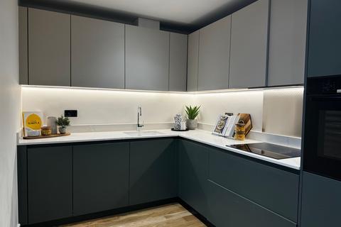 undefined, Russell Hill, Purley, CR8