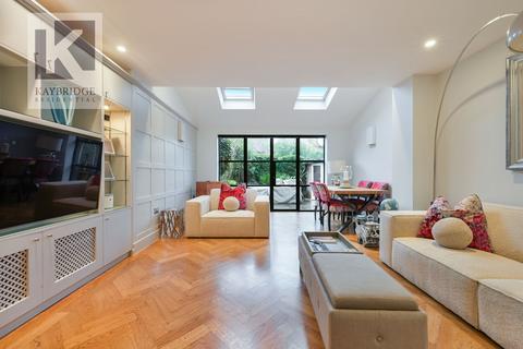 undefined, Parkview Way, Epsom, KT19