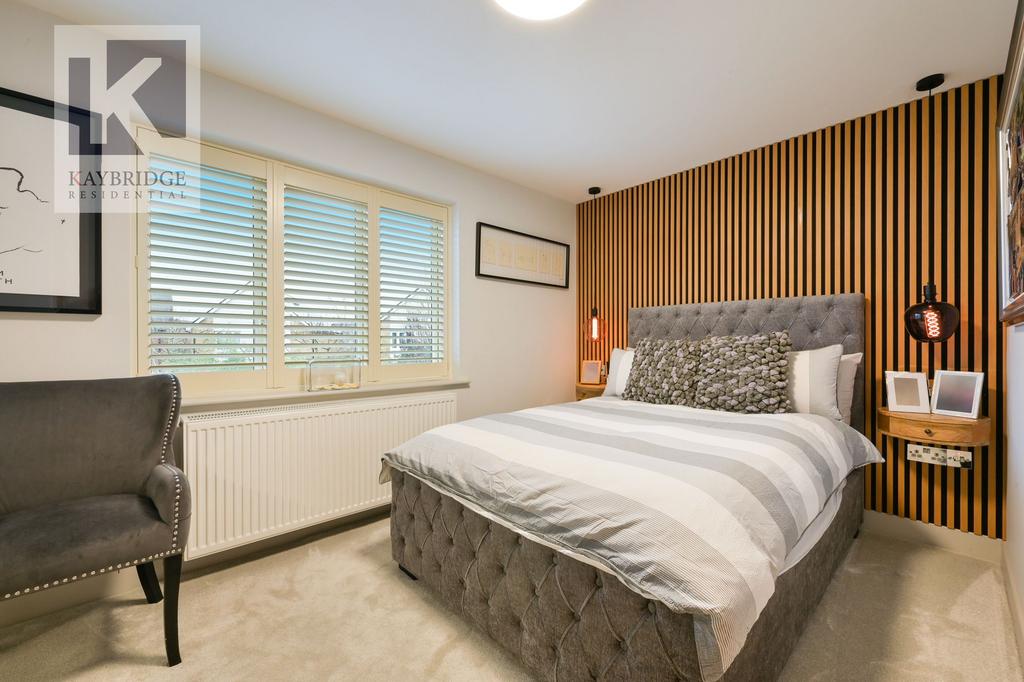 Parkview Way, Epsom - KT19 8 FA