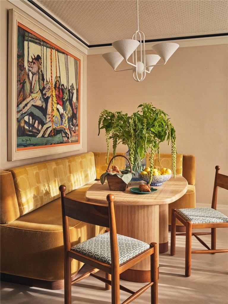 Breakfast Room