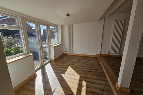 undefined, Stafford ST16