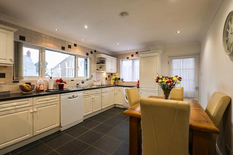 3 bedroom property for sale, Le Bourg, Forest, Guernsey, GY8