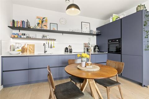 1 bedroom apartment for sale, Balham High Road, London, SW17