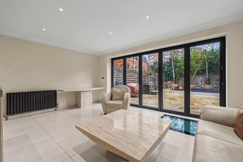 undefined, The Marlowes, St Johns Wood, London NW8