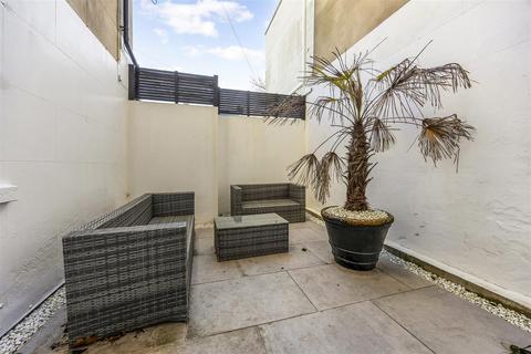 undefined, Royal Parade, Bayshill Road, Cheltenham