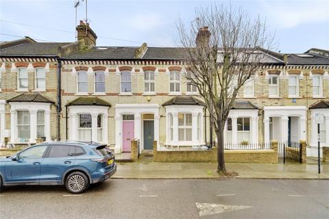 3 bedroom terraced house for sale, Chatto Road, SW11