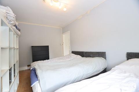 1 bedroom flat to rent, Bowes Road, London, N11