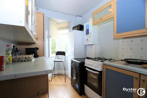 1 bedroom flat to rent, Bowes Road, London, N11