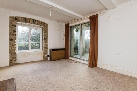 undefined, Cullompton EX15