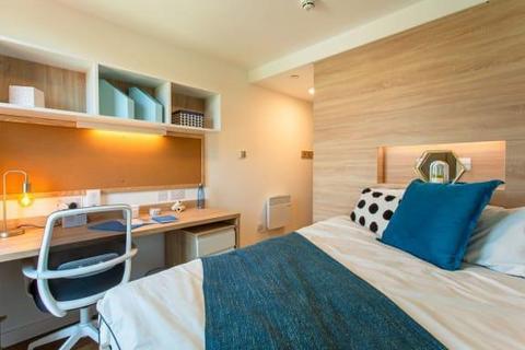 undefined, Walnut Tree Close, Guildford GU1