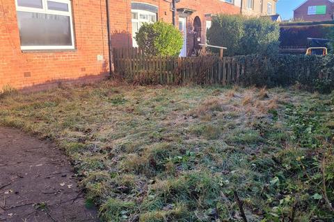 undefined, Leeds Road, Heckmondwike WF16