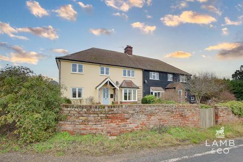 4 bedroom semi-detached house for sale, Thorpe Road, Clacton-On-Sea CO16