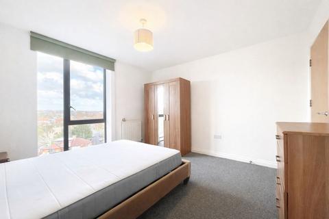 2 bedroom flat to rent, Conrad Court, Needleman Close, Colindale, London NW9