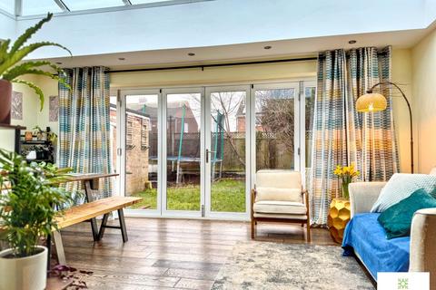 4 bedroom semi-detached house for sale, Oakfield Avenue, Stockton-on-Tees TS16