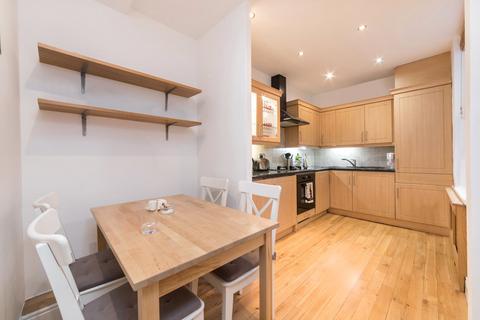 1 bedroom flat to rent, Gosfield Street, Fitzrovia, London, W1W