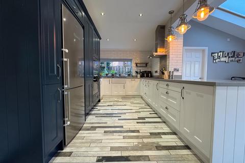 undefined, Ecclesfield Road, Chapeltown, S35