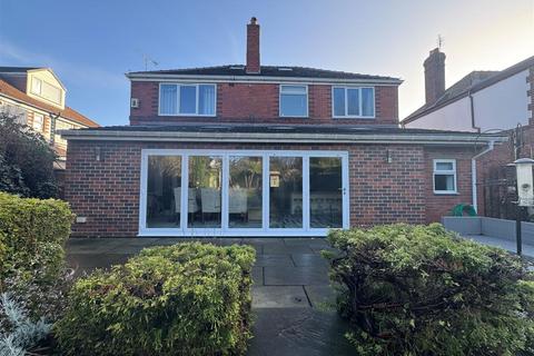 Ecclesfield Road, Chapeltown, S35