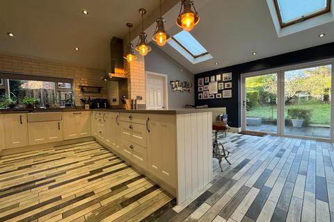 undefined, Ecclesfield Road, Chapeltown, S35