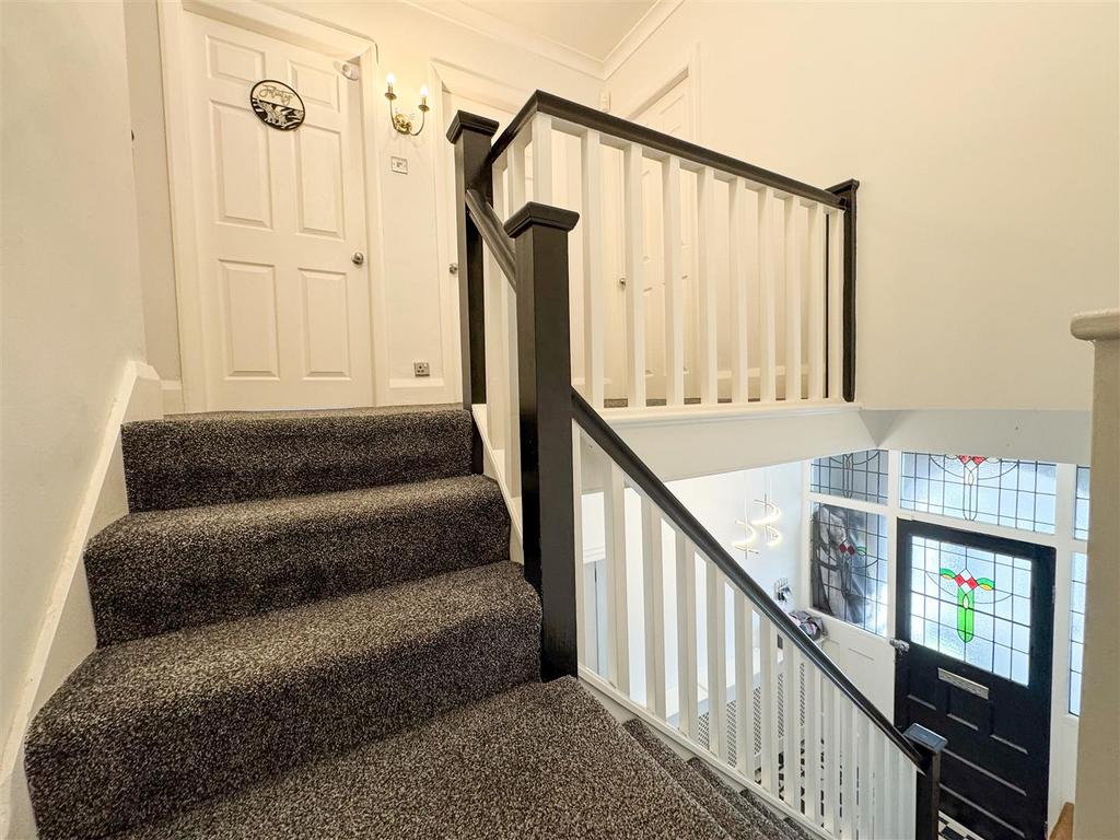 Split level landing