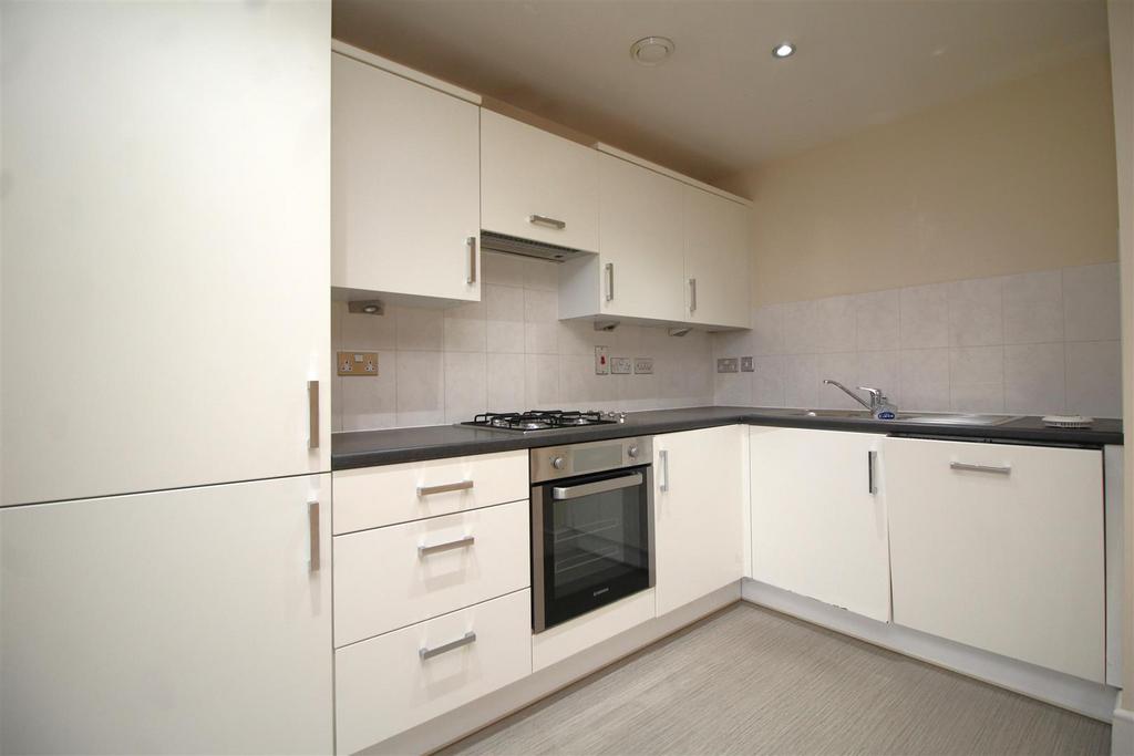 Kitchen1.JPG