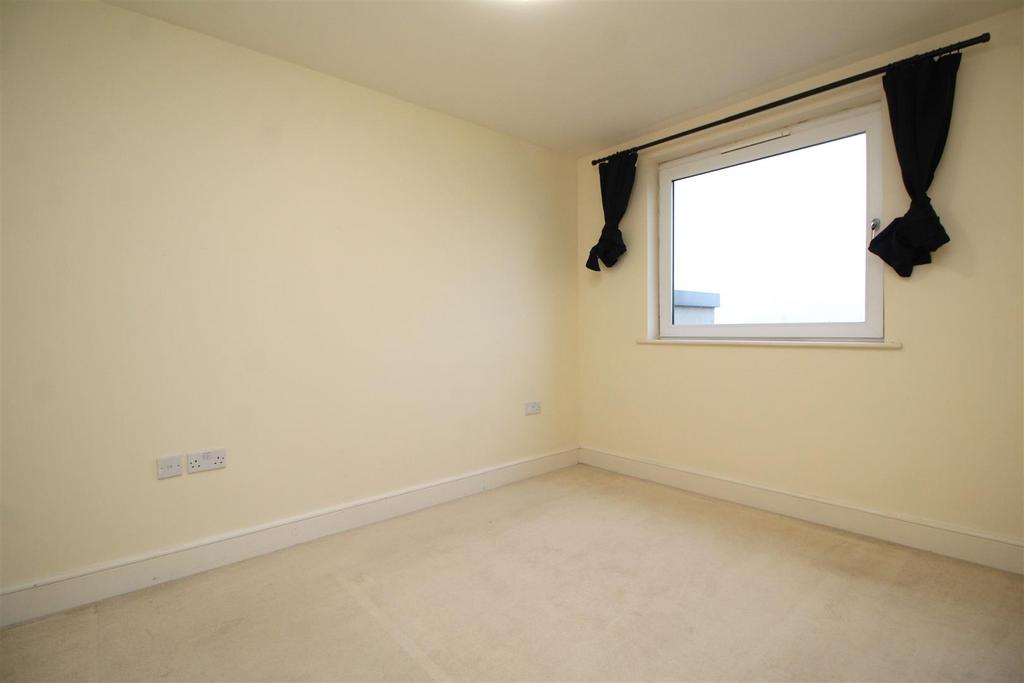 Bedroom 2 .JPG
