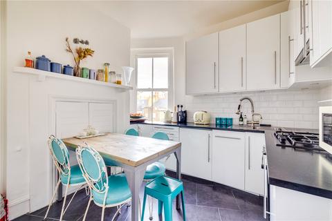 3 bedroom property for sale, Kelvedon Road, London, SW6