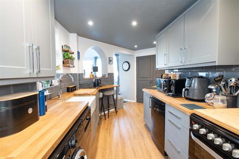 3 bedroom semi-detached house for sale, Old Hill, Orpington BR6