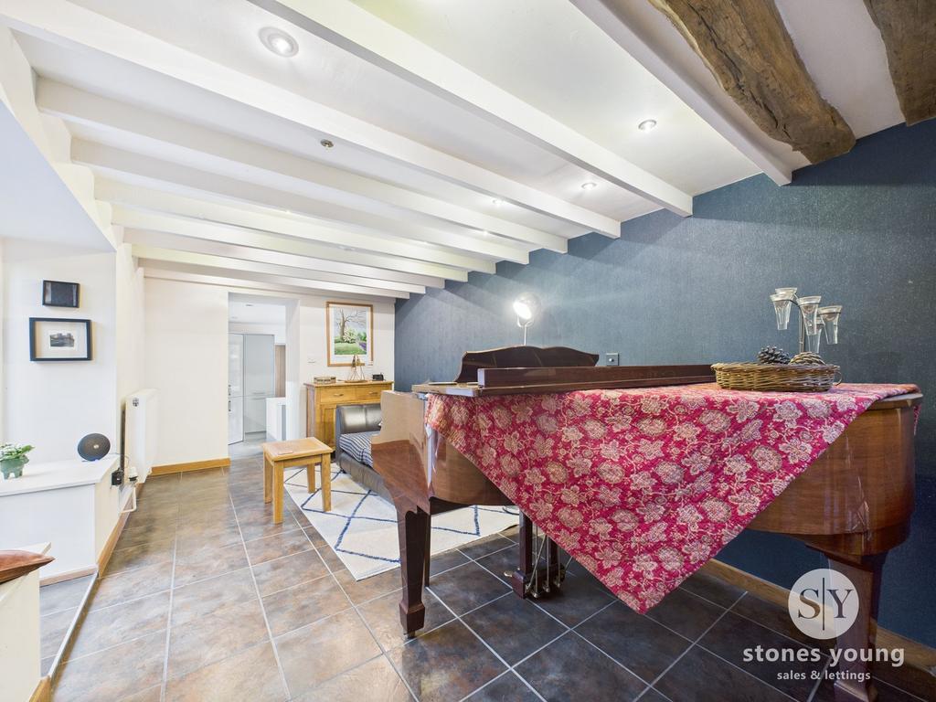 Dining Room / Snug
