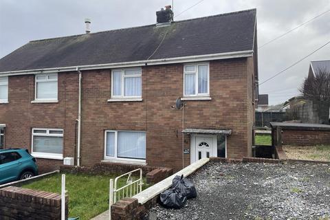undefined, Ffordd Aneurin, Llanelli SA15