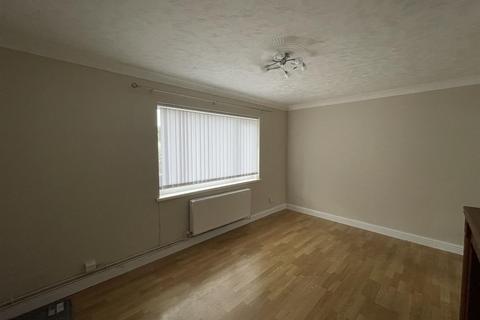 undefined, Ffordd Aneurin, Llanelli SA15