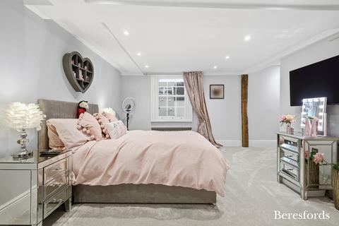 3 bedroom terraced house for sale, High Street, Billericay, CM12