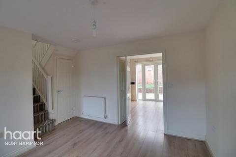 3 bedroom detached house to rent, Westminster Road, Wellingborough