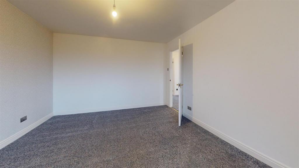 3-Gill-Close-Bedroom 3.jpg