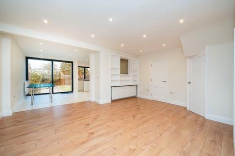 undefined, Colwyn Avenue, Greenford UB6