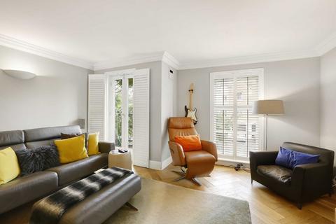 undefined, Herons Place, Old Isleworth TW7