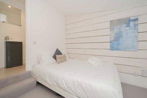 1 bedroom flat to rent, Westbourne Grove, London W11