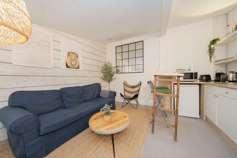 1 bedroom flat to rent, Westbourne Grove, London W11