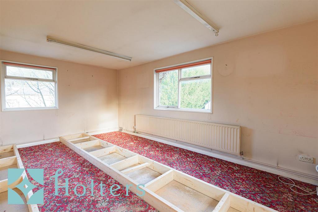 The Chestnuts, 2 Station Road, Knighton-32.jpg