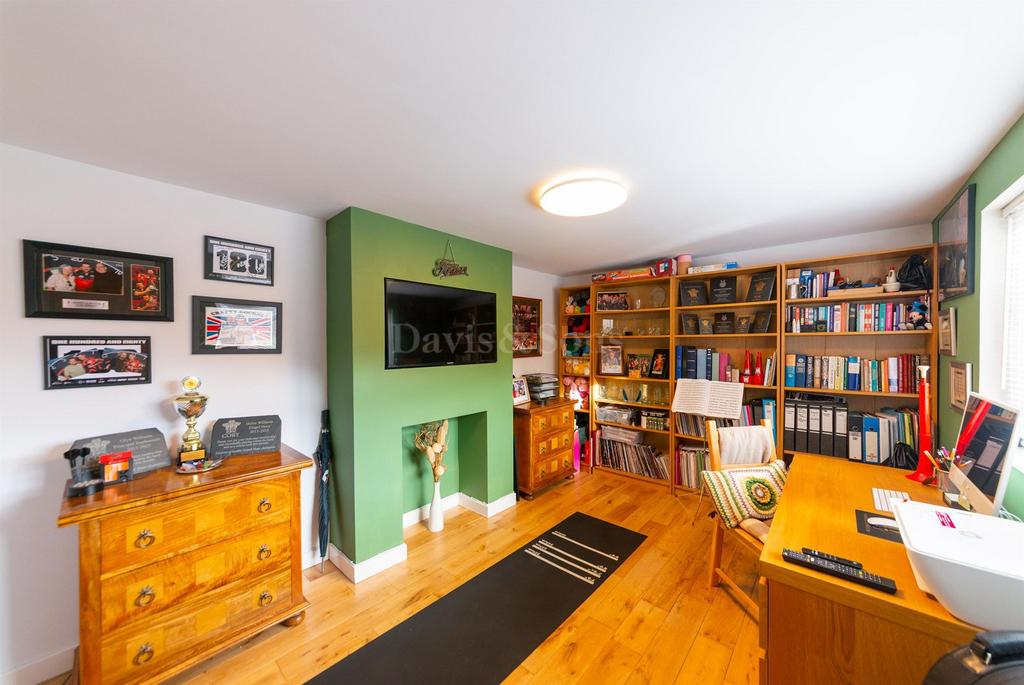 Sitting Room/Study