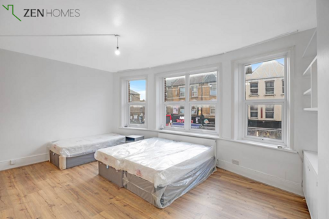 2 bedroom flat for sale, Haringey, London N4