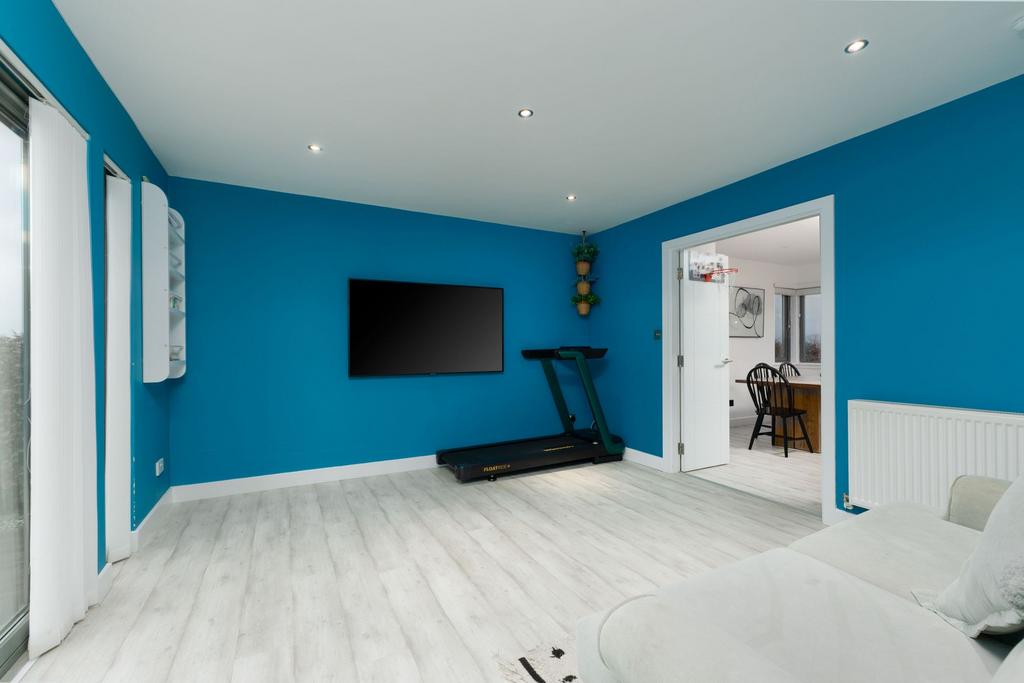 Lounge/Playroom