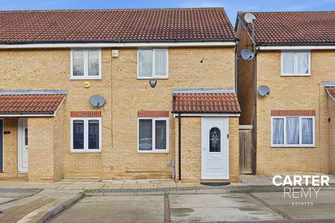 2 bedroom semi-detached house for sale, Fenman Gardens, Ilford, IG3